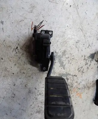 Renault Master II Accelerator throttle pedal 8200724059 6PV00811904