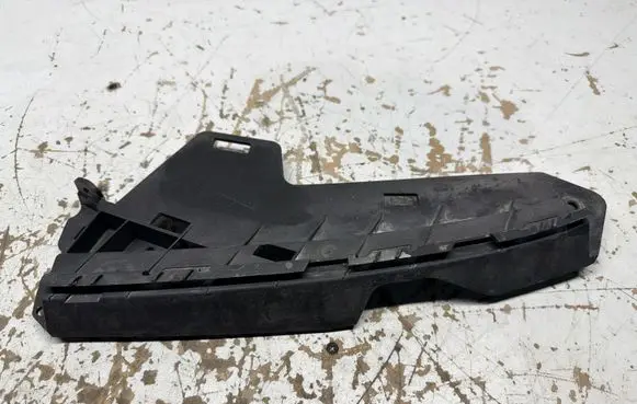 Volvo XC70 Front bumper mounting bracket 30796387