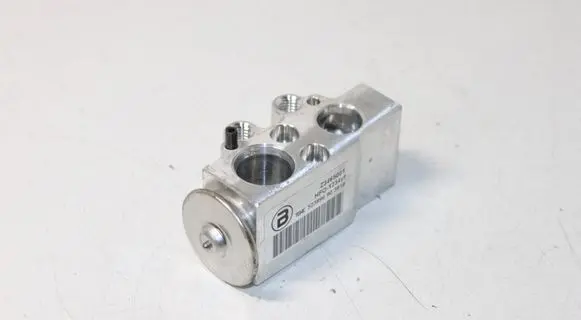 Audi Q5 SQ5 Air conditioning (A/C) expansion valve Z3465001