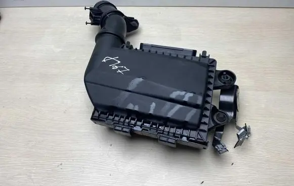 Renault Austral Air filter box 165003299R