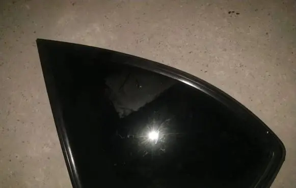 Chevrolet Captiva Rear side window