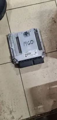 BMW X5 F15 Engine ECU kit and lock set 8473189