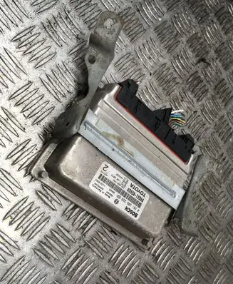 Toyota Corolla E120 E130 Engine control unit/module 8966102660 0261206229 26SA6540