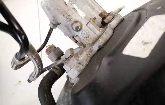 Chevrolet Cruze Master brake cylinder