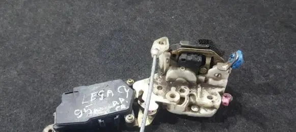 Subaru Legacy Front door lock
