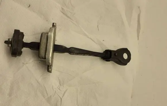 Honda FR-V Front door check strap stopper