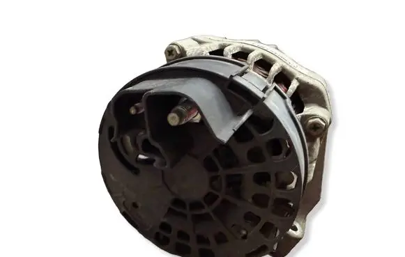 Fiat 500L Generator/alternator 52003533