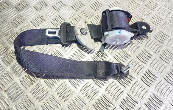 Subaru Outback Rear seatbelt C71410L11 1000032