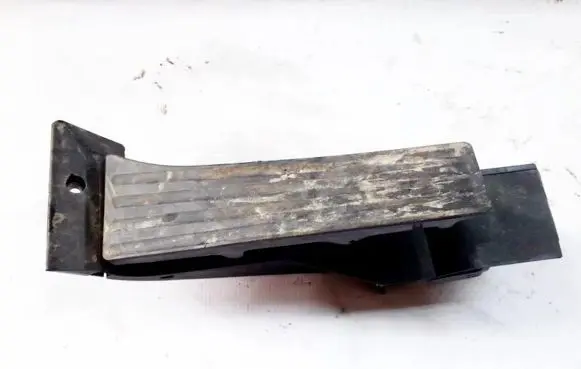 BMW 5 E60 E61 Accelerator throttle pedal 25916010 35426772646-01