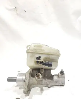 Opel Astra H Master brake cylinder