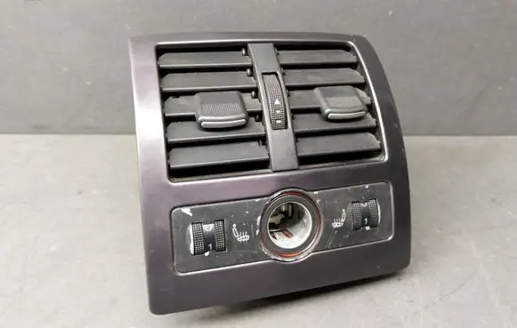 Audi A6 S6 C5 4B Dash center air vent grill 4B0819203