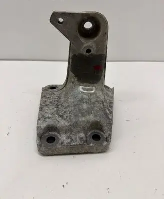BMW 3 F30 F35 F31 Engine mounting bracket 678861202 18129010