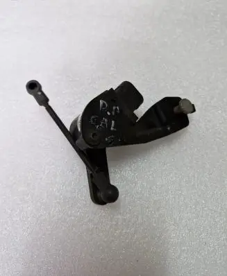 Chevrolet Camaro Rear height level sensor lever 23405177