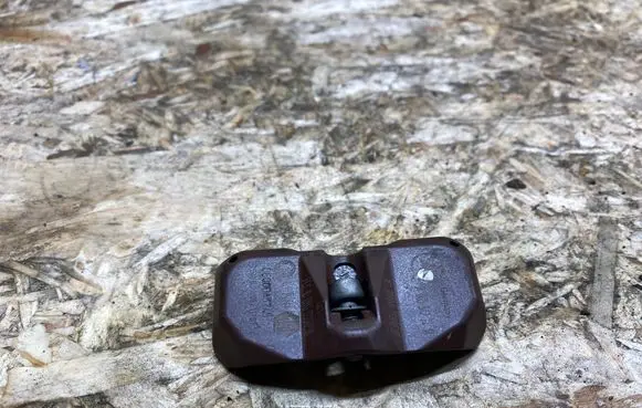 Mercedes-Benz SL R230 Tire pressure sensor A0055422418