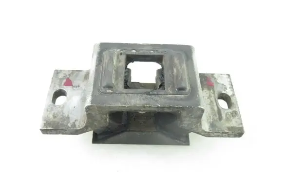 Renault Master III Gearbox mounting bracket 