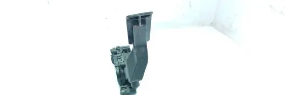 Volkswagen Transporter - Caravelle T5 Accelerator throttle pedal 7H1721503