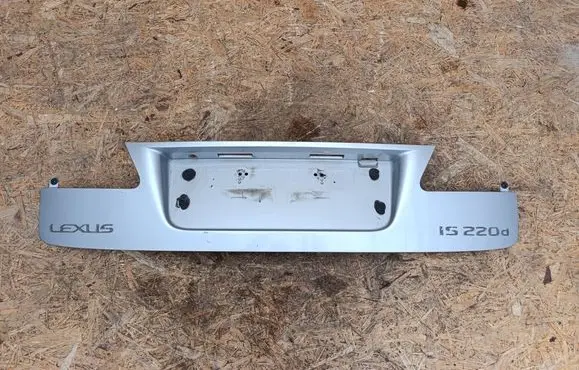 Lexus IS 220D-250-350 Tailgate trim 7680153030