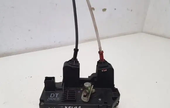 Opel Zafira A Rear door lock 24414135
