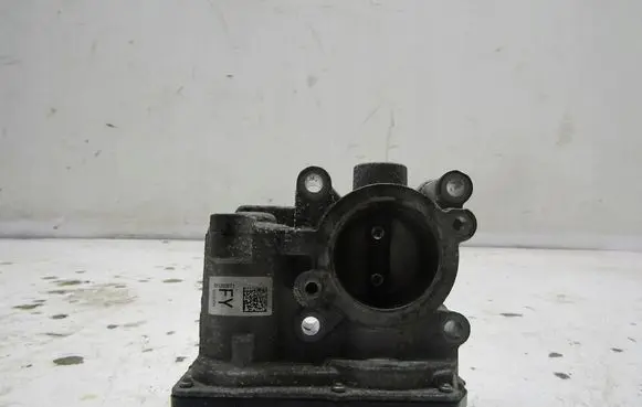 Nissan Micra K14 Throttle body valve 161206038R