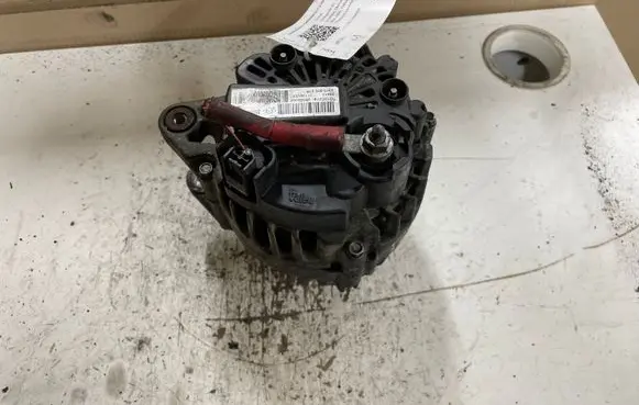 Nissan Qashqai Generator/alternator 2606288A 211062287 231000027R