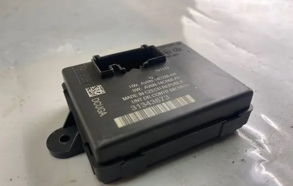 Volvo V40 Door control unit/module 31343873