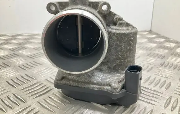 Audi A3 S3 8V Throttle valve 06F133062T