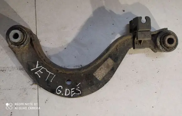 Skoda Yeti (5L) Rear control arm 1K505323N