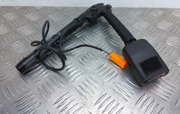 Ford Focus C-MAX Front seatbelt buckle 3M51R61209BD