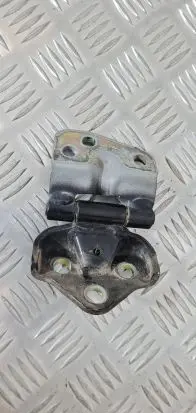 Suzuki Jimny Tailgate/trunk/boot hinge