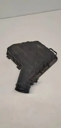 Chevrolet Camaro Air filter box 511031