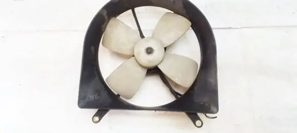 Honda Civic Radiator cooling fan shroud