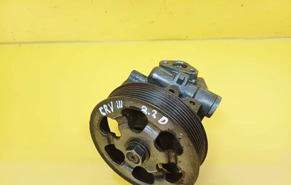 Honda CR-V Power steering pump 