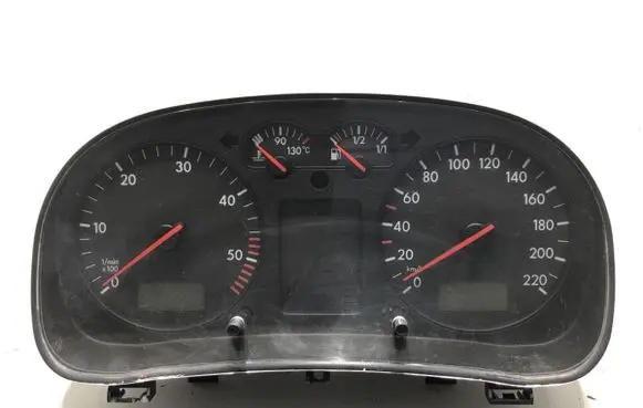 Speedometer (instrument cluster)