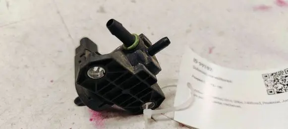 Peugeot 208 I Turbo solenoid valve 9688124580
