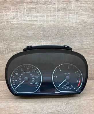 BMW 1 E81 E87 Speedometer (instrument cluster) 6964504 697465001
