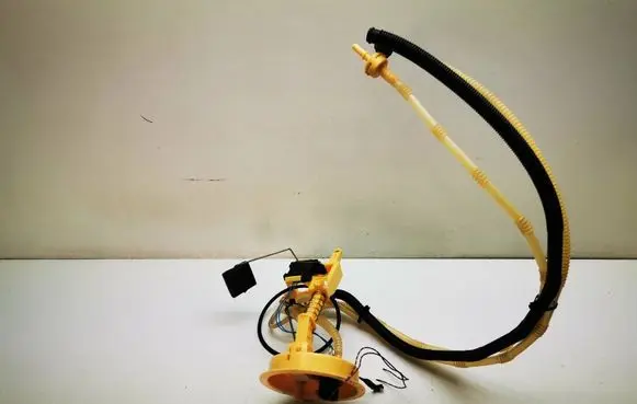BMW 1 E81 E87 Fuel level sensor 7190944 A2C53216247