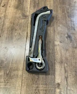 Audi Q7 4L Tool set 4l0012113