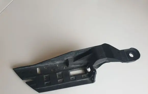 Toyota Avensis T270 Headlight/headlamp mounting bracket 8115805310