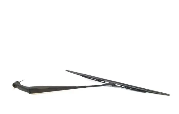 Toyota Hilux (AN10, AN20, AN30) Front wiper blade arm 85211-0K030