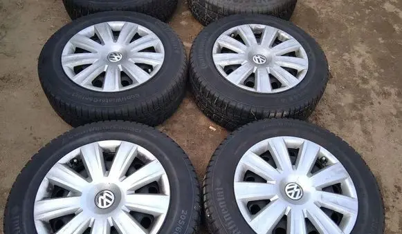 Volkswagen Sharan R16 steel rim 7N0601027E
