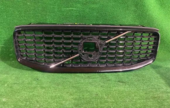 Volvo XC60 Front grill