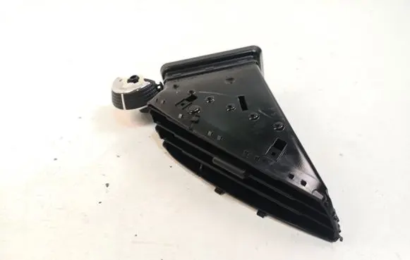 Dash center air vent grill