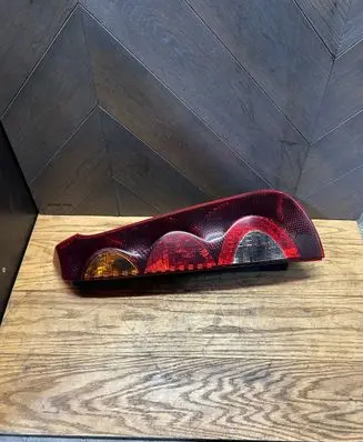Nissan Note (E11) Rear/tail lights
