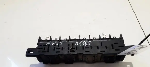 Audi A4 S4 B5 8D Fuse box set 4A0941822