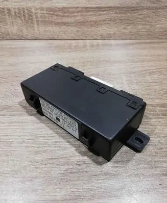 BMW 5 E39 Door control unit/module 6904254 689667 61356904254