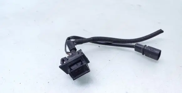 Volkswagen Phaeton Windshield washer spray nozzle 3D0955986A