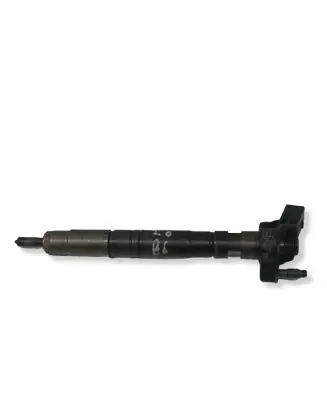 Volkswagen PASSAT B6 Fuel injector 03L130277 090716 0445116