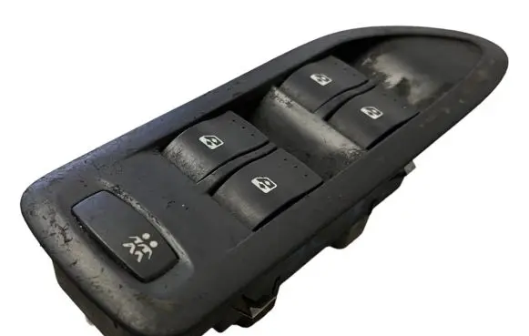Renault Scenic II - Grand scenic II Electric window control switch 8200018988A 243120