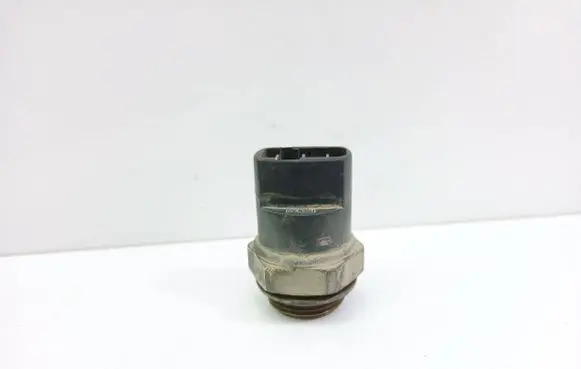Coolant temperature sensor