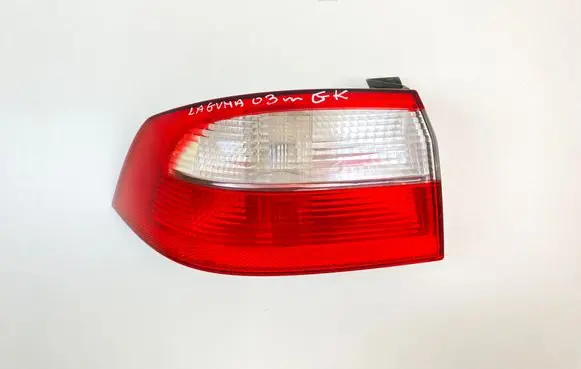 Renault Laguna II Rear/tail lights 8200002473